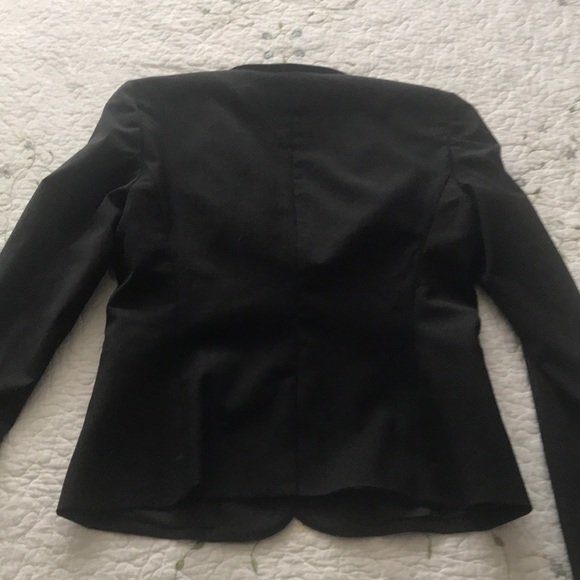 ARITZIA TALULA “Exeter” Fitted Blazer - Picture 6 of 6